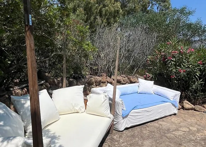 Tenuta Eike Loiri Porto San Paolo